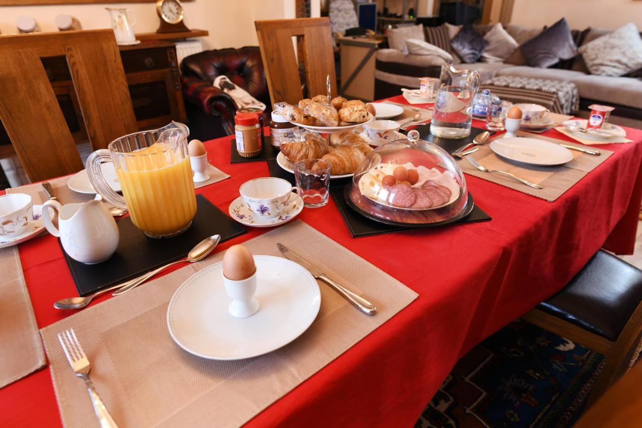Luxury Suite In Quiet Countryside Location Swansea Extérieur photo